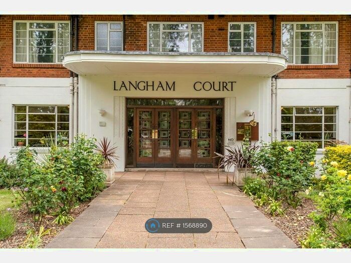 Studio To Rent In Langham Court, London, SW20