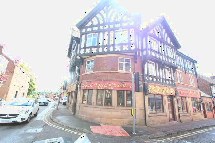 2 Bedroom Flat To Rent In Glumangate, Chesterfield, S40