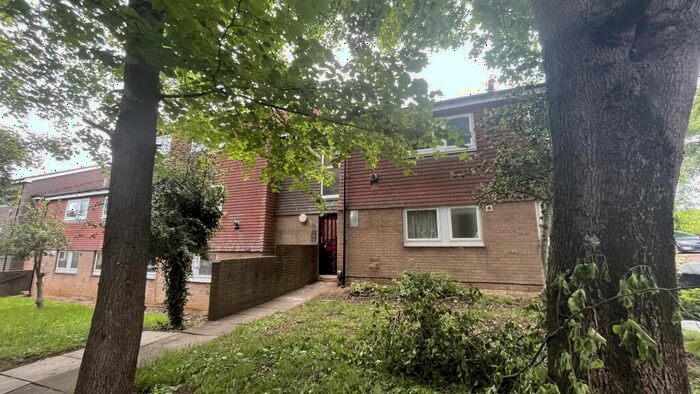 2 Bedroom Flat To Rent In Tower Field Square, Northampton, NN3