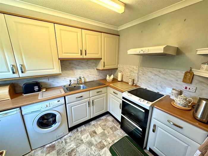 1 Bedroom Flat For Sale In Garden City Way, Chepstow, NP16