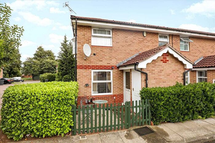 1 Bedroom Terraced House To Rent In Meltham Close, Northampton, NN3