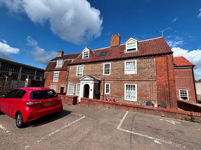 1 Bedroom Flat To Rent In St. Nicholas Street, Thetford, IP24
