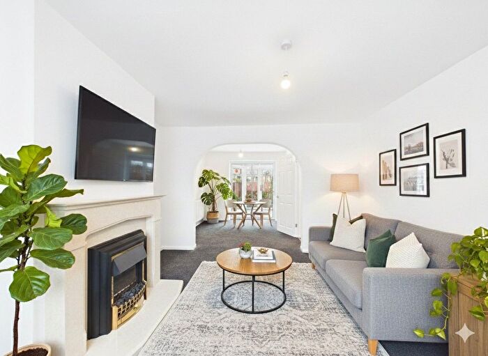 3 Bedroom Terraced House For Sale In Kimberley Close, Downend, Bristol, BS16