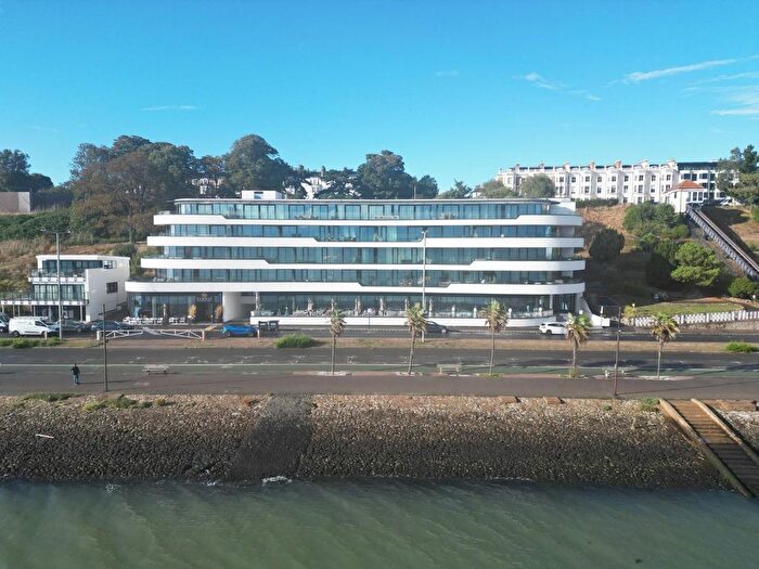 1 Bedroom Flat For Sale In Clifftown Shore, Western Esplanade, Southend On Sea, SS1