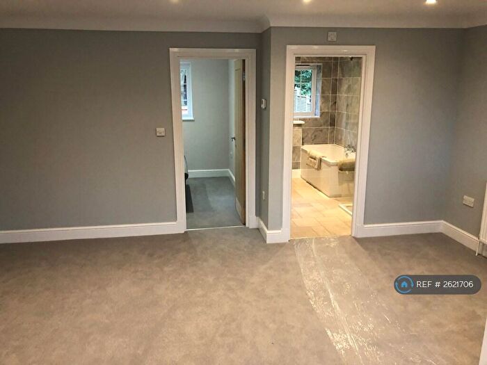 1 Bedroom Flat To Rent In Langdon Hills, Essex, SS16