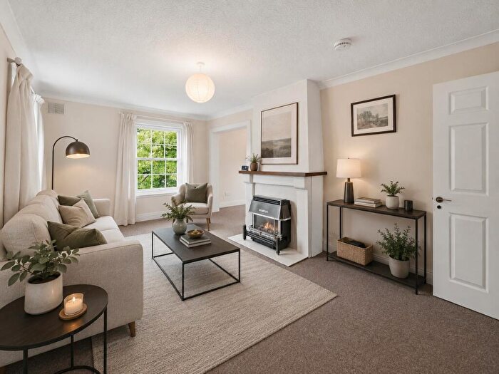 2 Bedroom Flat For Sale In / Craigcrook Road, Edinburgh, EH4