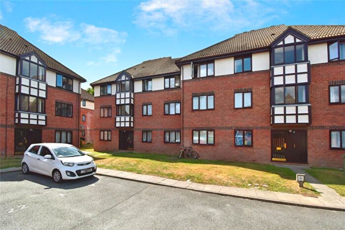 1 Bedroom Apartment To Rent In Brinkley Place, Colchester, Essex, CO4