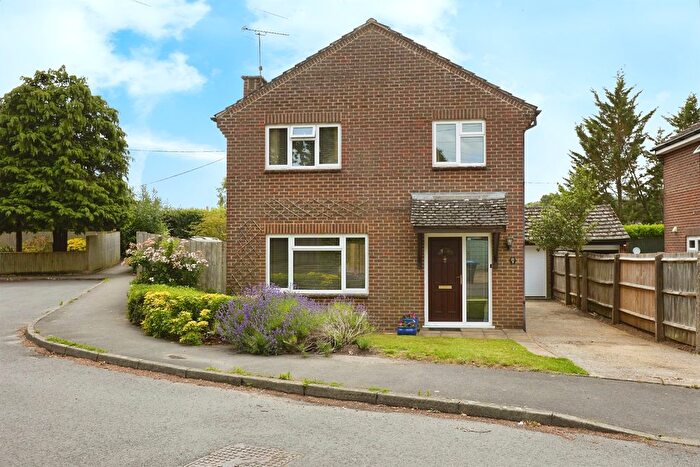 4 Bedroom Detached House For Sale In Eyres Drive, Alderbury, Salisbury, SP5