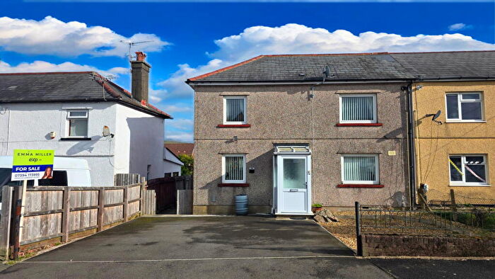 2 Bedroom Semi Detached House For Sale In Brynwern, Pontypool, NP4