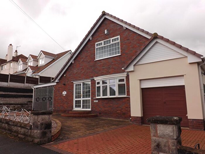 3 Bedroom Detached Bungalow To Rent In Aberconway Road, Prestatyn, LL19