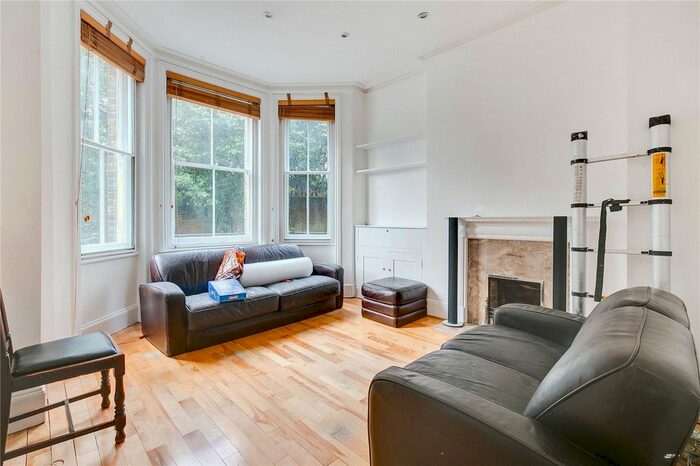 3 Bedroom Flat To Rent In Branch Hill, Hampstead, NW3