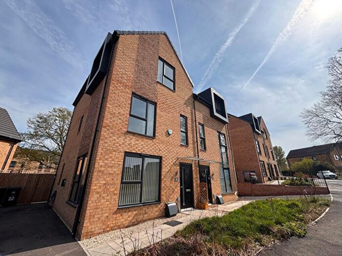 4 Bedroom House To Rent In Frank Wright Close, Sheffield, S2