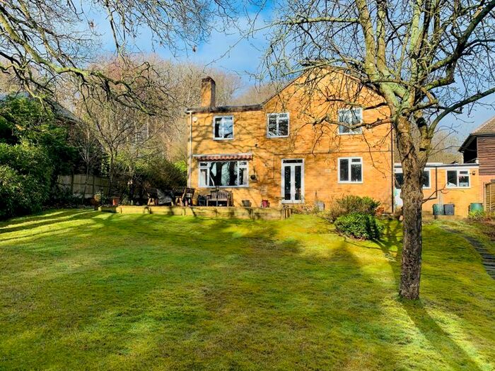 5 Bedroom Detached House To Rent In Knowle Grove Close, Virginia Water, GU25