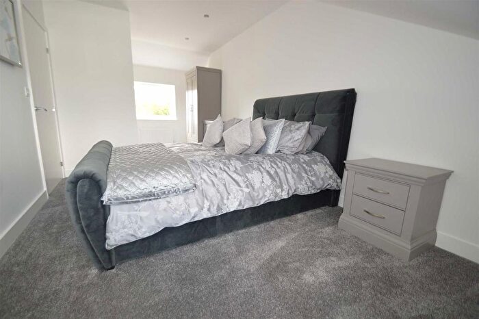 3 Bedroom Property To Rent In Crossall Street, Macclesfield, SK11