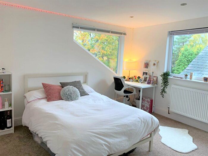 9 Bedroom Terraced House To Rent In Amherst Road - Fallowfield - £ Pppw, M14