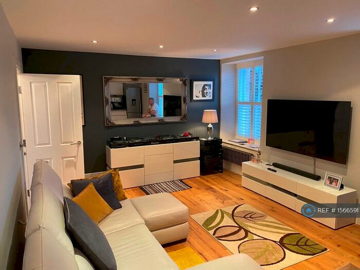 1 Bedroom Flat To Rent In Regent Parade, Harrogate, HG1