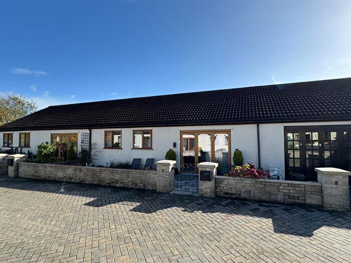 2 Bedroom Terraced Bungalow For Sale In Green Lane, Stratton-On-The-Fosse, BA3