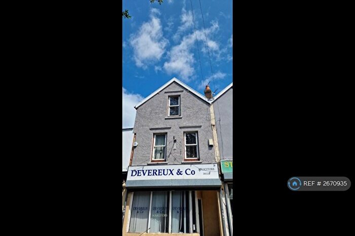 3 Bedroom Maisonette To Rent In High Street, Shirehampton, Bristol, BS11