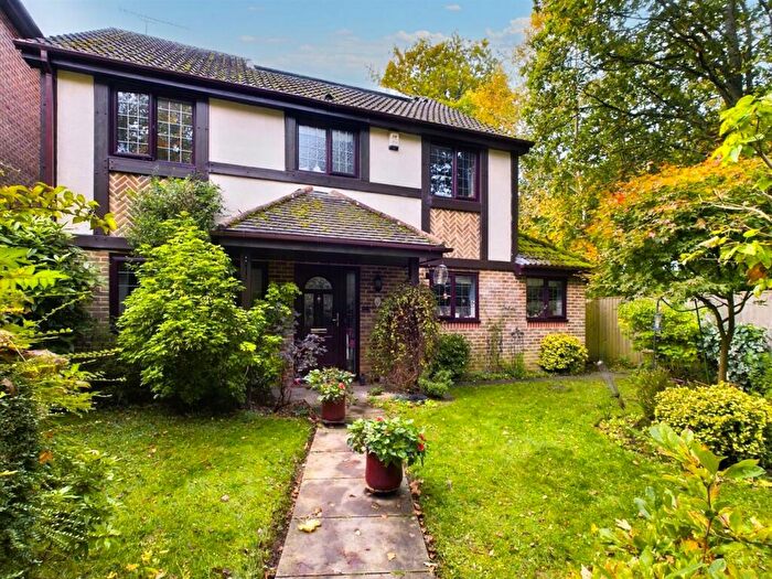 4 Bedroom Detached House For Sale In Saxon Road, Worth, RH10