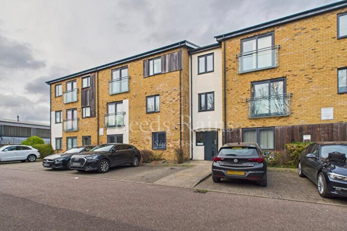 1 Bedroom Apartment To Rent In Salisbury Road, Dartford, Kent, DA2