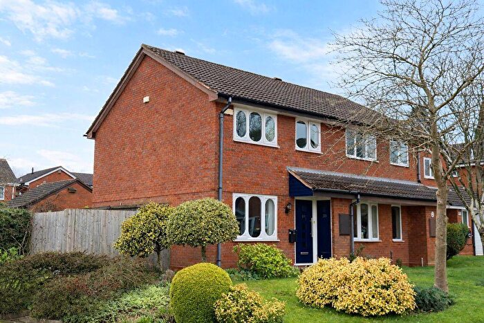 3 Bedroom Semi Detached House For Sale In Blakemore Drive, Sutton Coldfield, B75