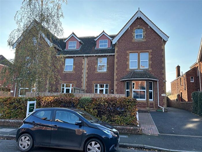 2 Bedroom Flat To Rent In Northfield Lodge, - Northfield, Bridgwater, Somerset, TA6