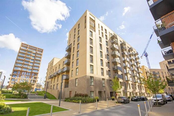 1 Bedroom Flat To Rent In Gannet Apartments, Shearwater Drive, Colindale, NW9