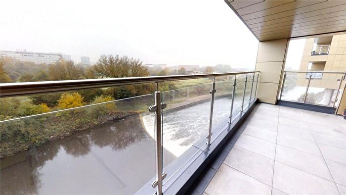 1 Bedroom Flat To Rent In Adelphi Wharf, Adelphi Street, Salford, Greater Manchester, M3