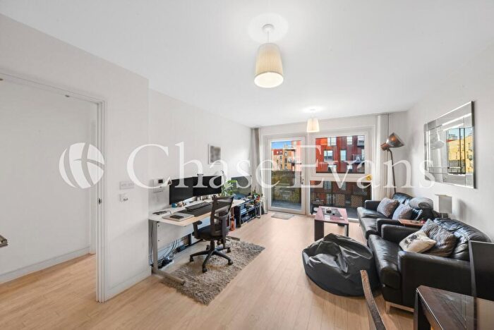 1 Bedroom Flat For Sale In Greenland Place, Pell Street, Surrey Quays, London, SE8
