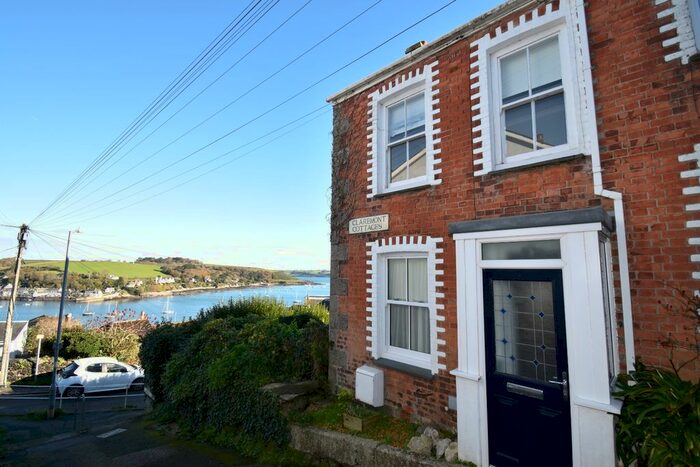 2 Bedroom Cottage To Rent In Claremont Cottages, Falmouth, TR11