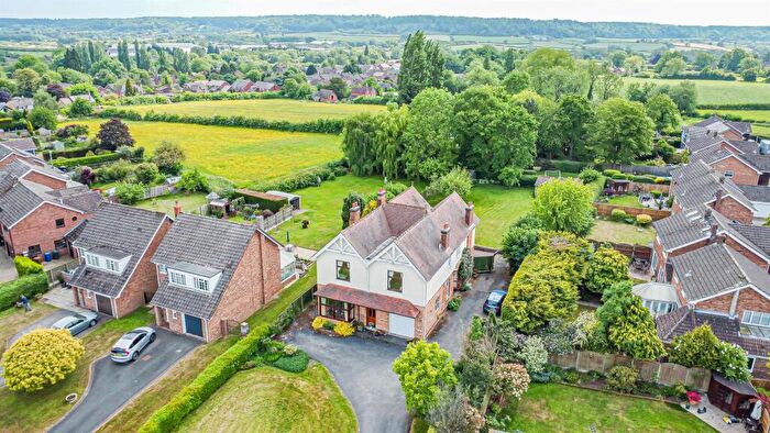 6 Bedroom Detached House For Sale In Moisty Lane, Marchington, Staffordshire, ST14
