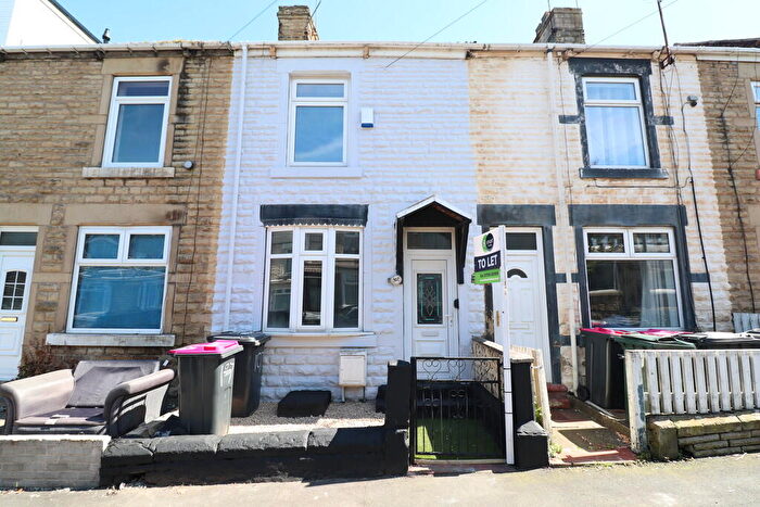 2 Bedroom Terraced House To Rent In Avenue Road, Wath-upon-dearne, S63