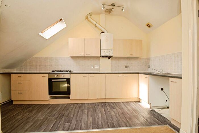 2 Bedroom Flat To Rent In Northcote Street, Cardiff, CF24