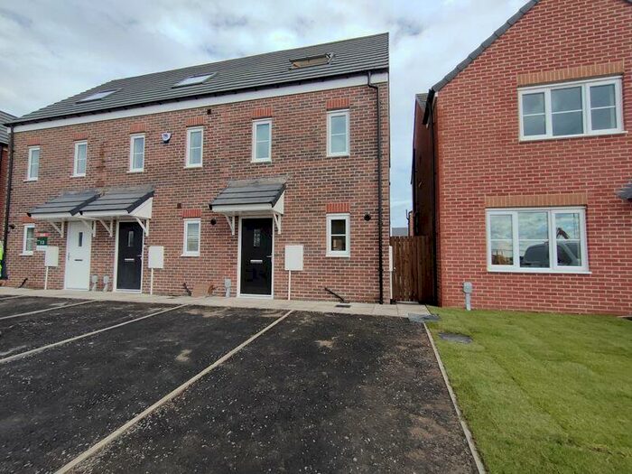 2 Bedroom End Of Terrace House To Rent In Walton Heath Way, Ashington, NE63