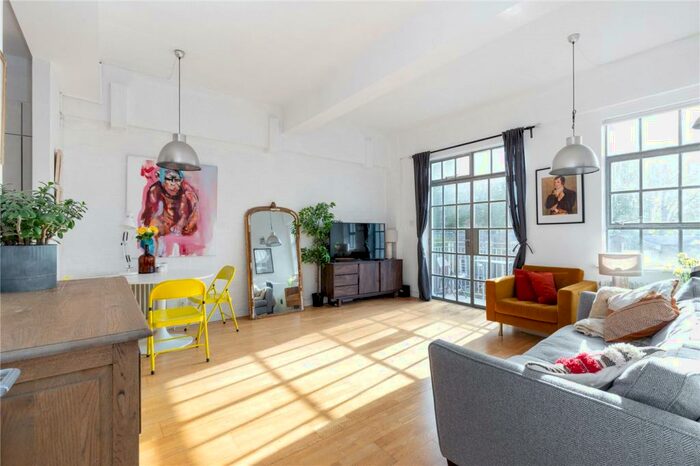 1 Bedroom Apartment To Rent In Shepperton Road, London, N1