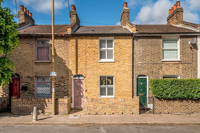 2 Bedroom Property For Sale In Colomb Street, Greenwich, SE10