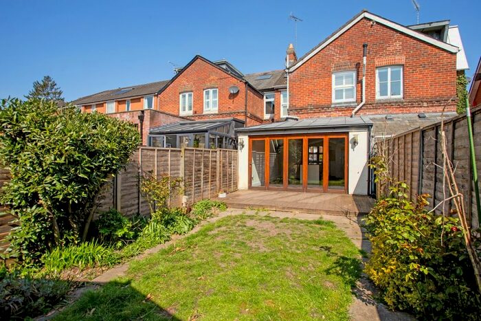 3 Bedroom Terraced House To Rent In Fairfield Road, Winchester, SO22