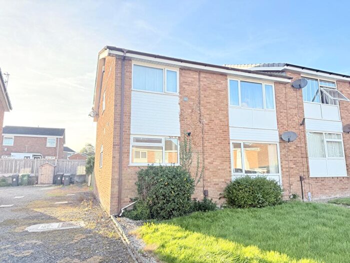 2 Bedroom Flat For Sale In Hebden Avenue, Carlisle, Cumbria, CA2