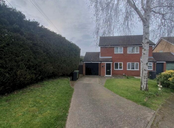 2 Bedroom Semi-Detached House To Rent In Wood View Court, New Costessey, NR5