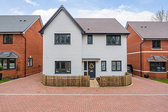 4 Bedroom Detached House To Rent In Finchwood Park, Wokingham, RG40