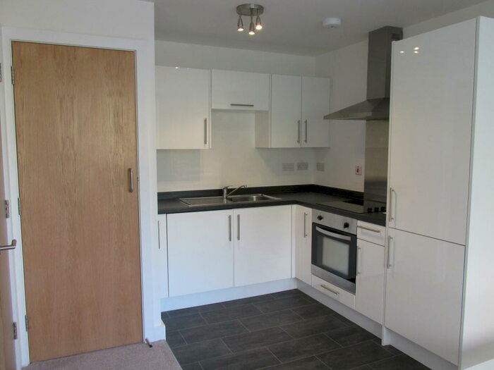 1 Bedroom Flat To Rent In Millbrook Street, Stockport, SK1
