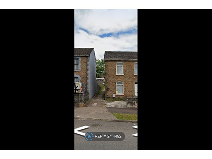 2 Bedroom Semi-Detached House To Rent In Trallwn Road, Llansamlet, Swansea, SA7