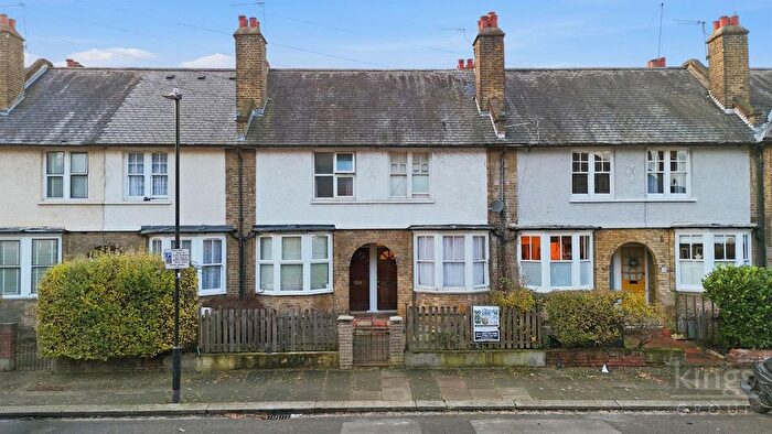 2 Bedroom Property For Sale In Shobden Road., London, N17