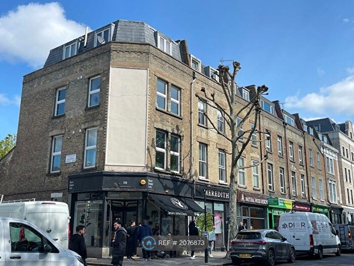 2 Bedroom Flat To Rent In Old Brompton Road, London, SW5