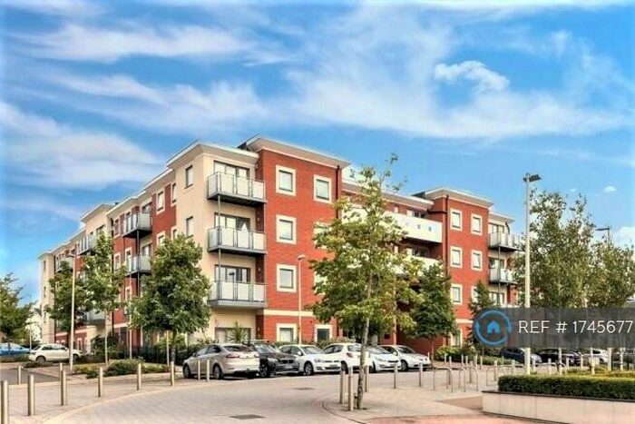 1 Bedroom Flat To Rent In Heron House, Reading, RG2