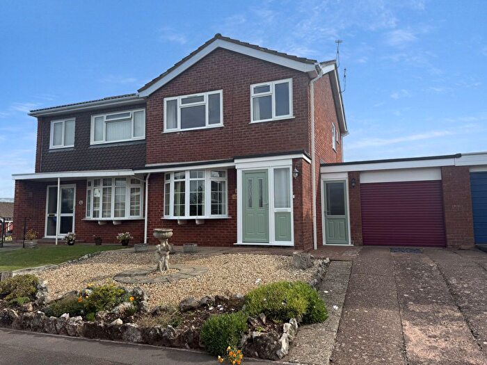 3 Bedroom Terraced House For Sale In Bluett Road, Wellington, Somerset, TA21