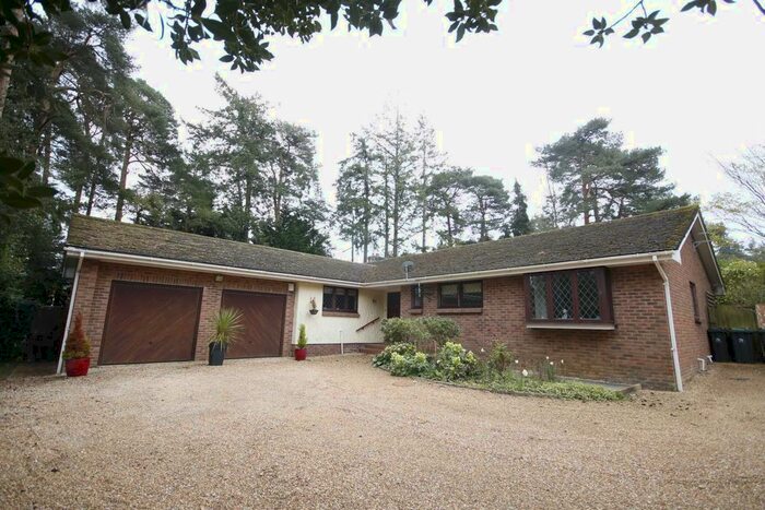 4 Bedroom Bungalow To Rent In Dudsbury Avenue, Ferndown, BH22