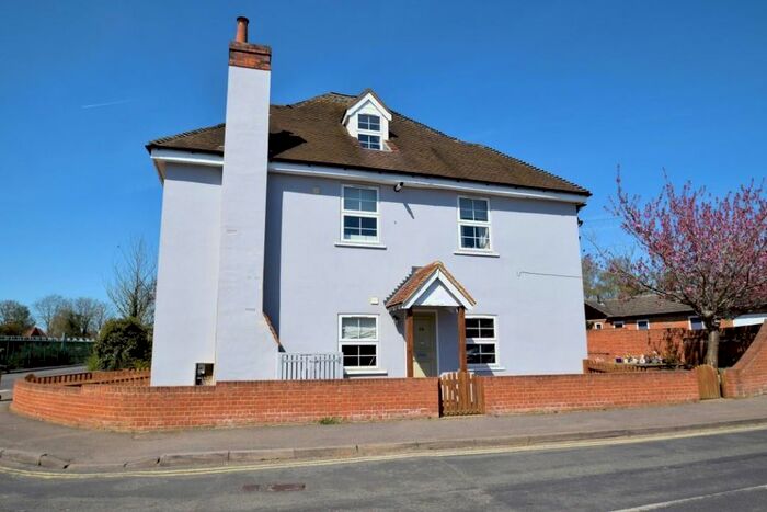 1 Bedroom Flat To Rent In Sloane Close, Goring, Reading, RG8