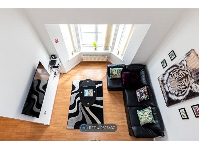 3 Bedroom Flat To Rent In Houston Gardens, Great Sankey, Warrington, WA5