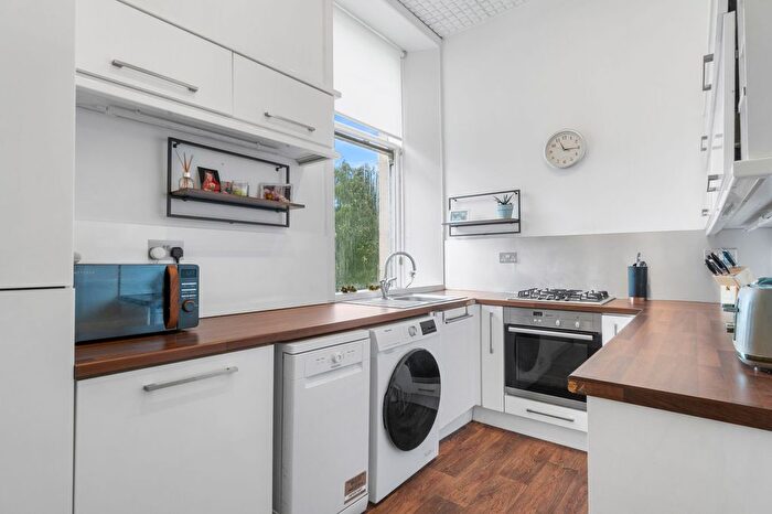 2 Bedroom Flat For Sale In D London Road, Kilmarnock, KA3